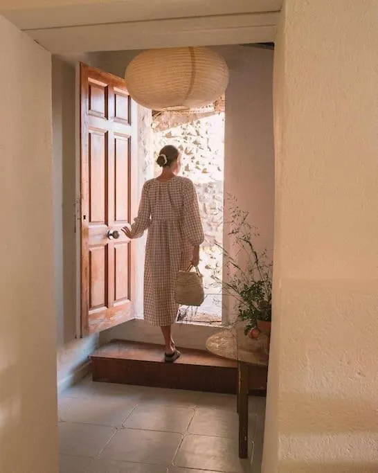 Estudio Niu Lohodihomes خيرونا إسبانيا